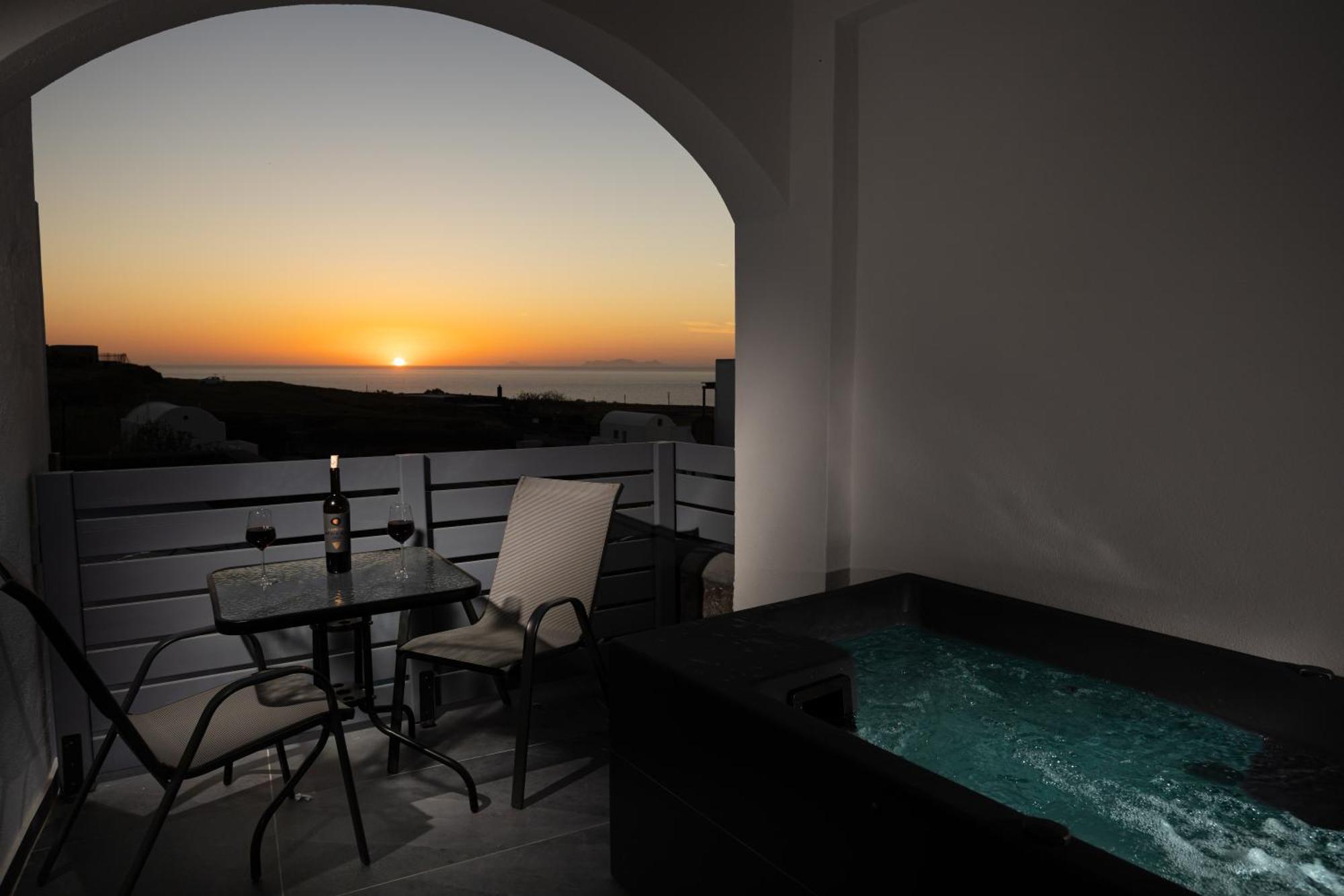 Nastram Suites Oia Eksteriør billede