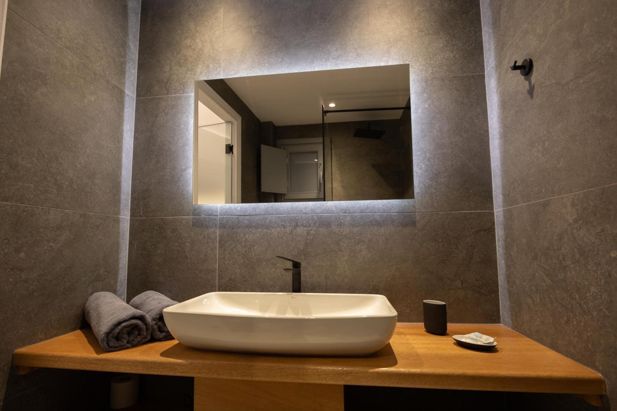 Nastram Suites Oia Værelse billede